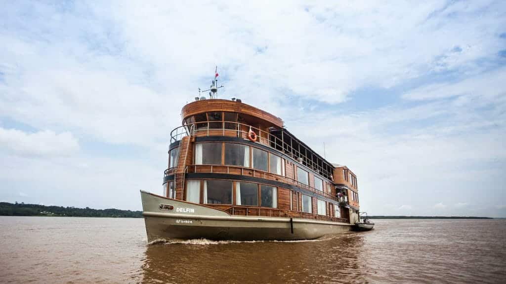 Delfin II, Amazon, Peru