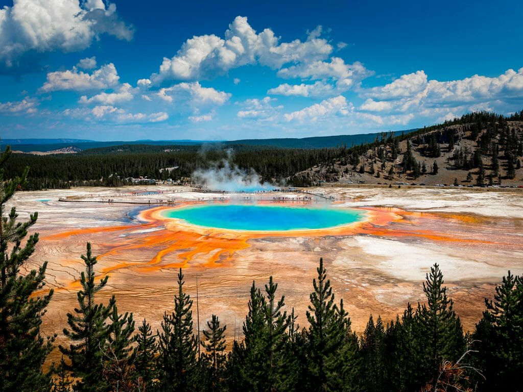 Grand Prismatic Spring, Yellowstone National Park, Wyoming, USA