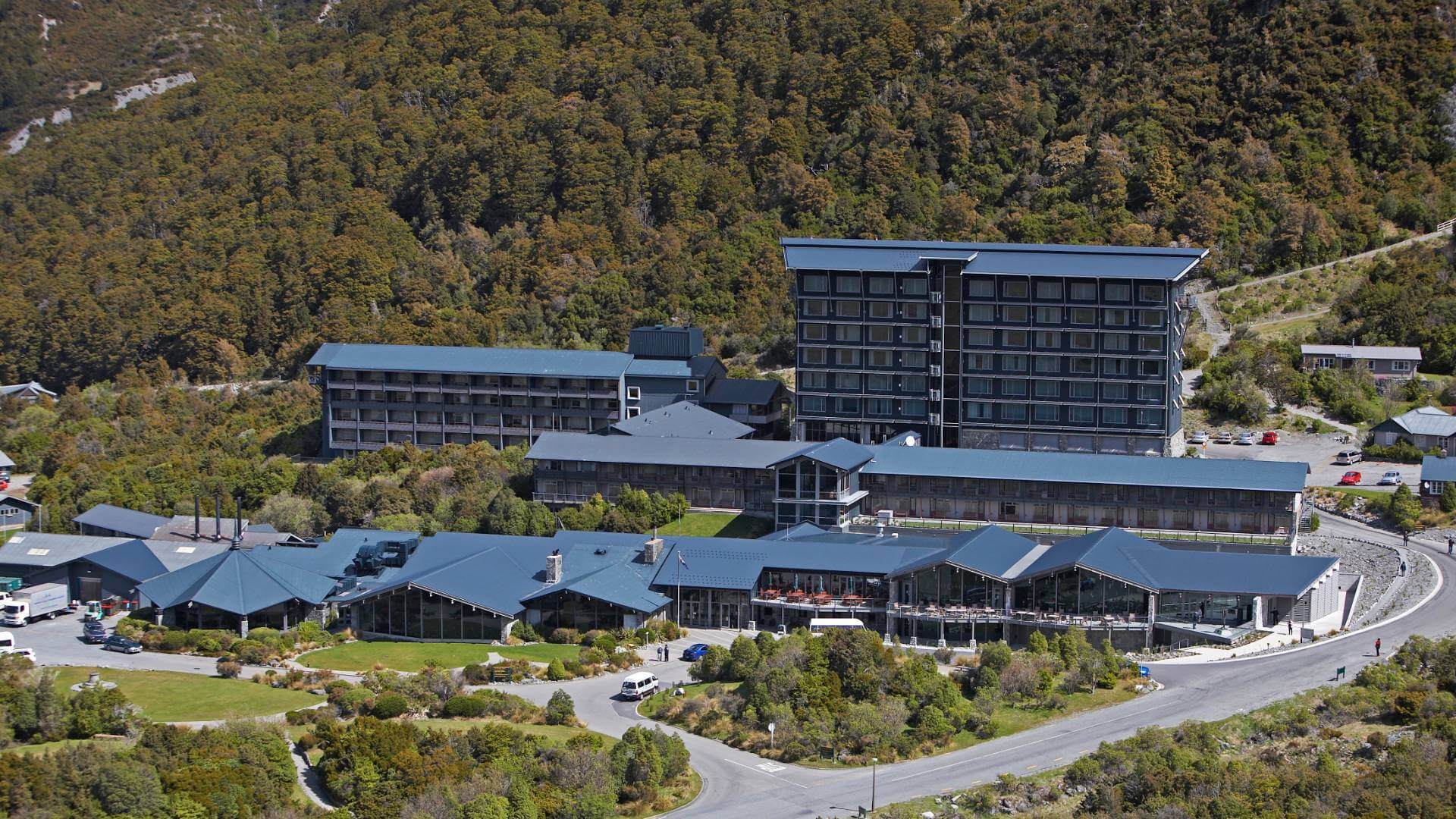 The Hermitage Mount Cook Village, New