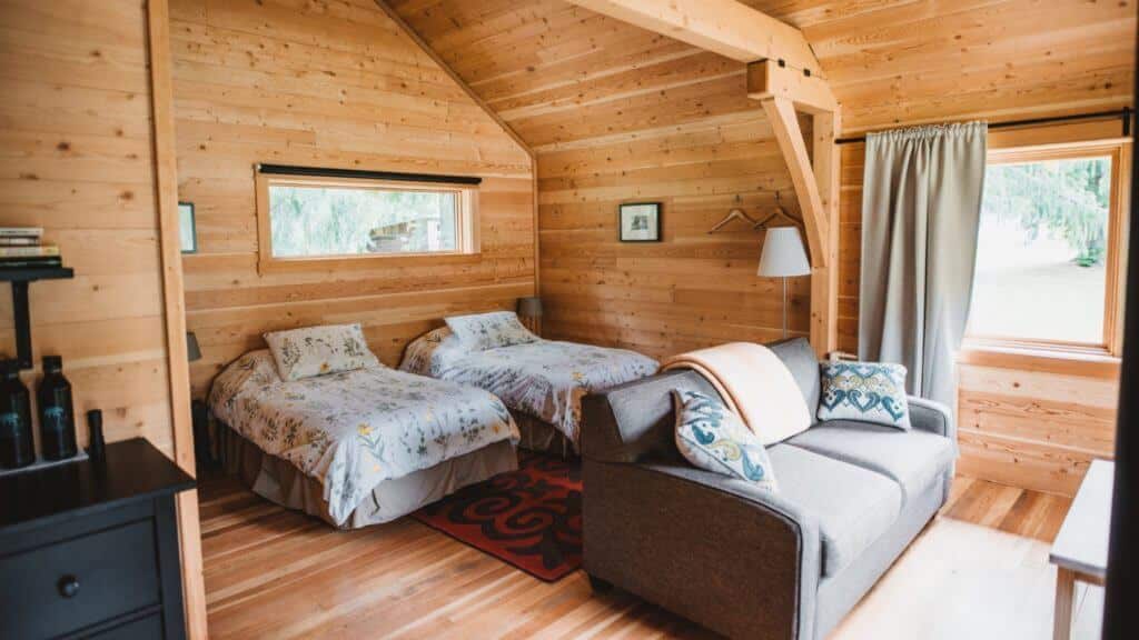 Interior, Wild Bear Lodge, Selkirk Mountains, British Columbia, Canada