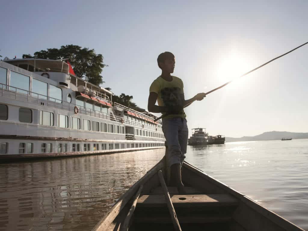 Irrawaddy River, Road to Mandalay, Myanmar