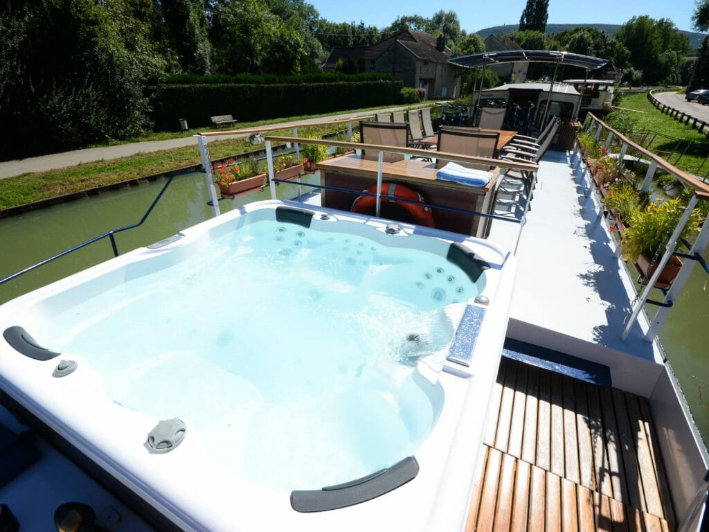 Spa on board French Luxury Barge, Cycles on board barge, France