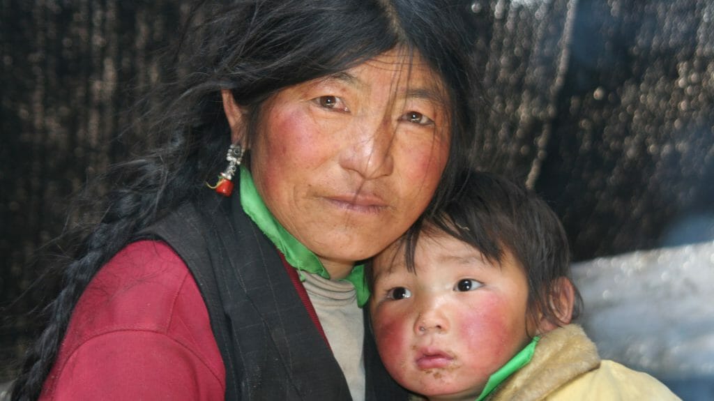 Local woman and child, Yunnan, China
