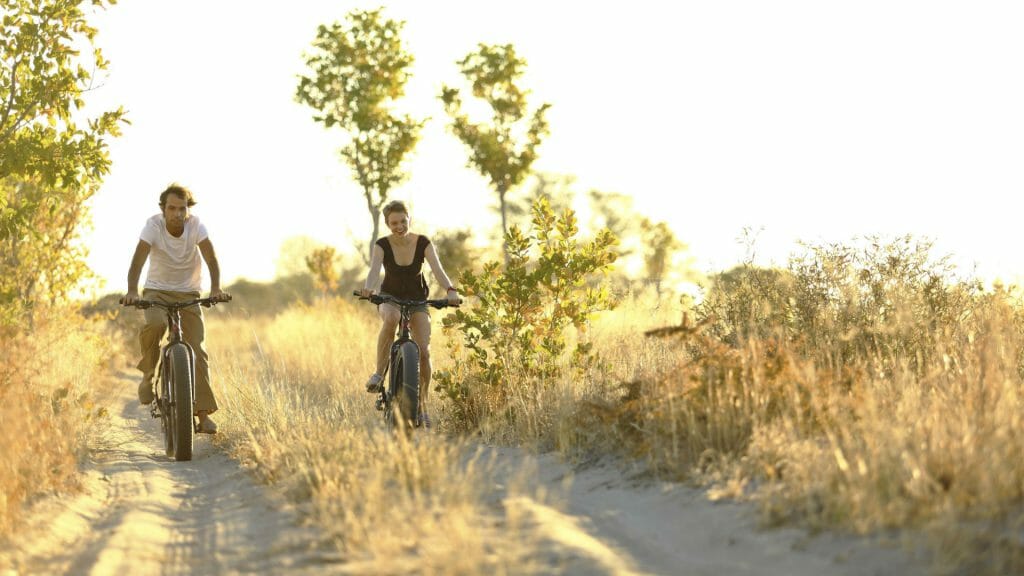Mountain biking, Kalahari, Botswana