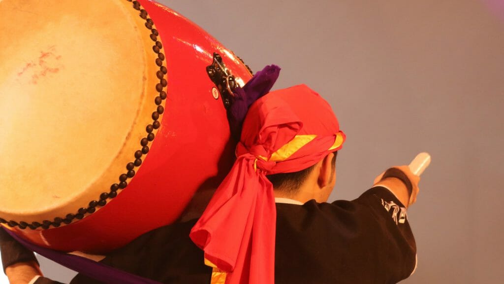 Okinawa traditional dance