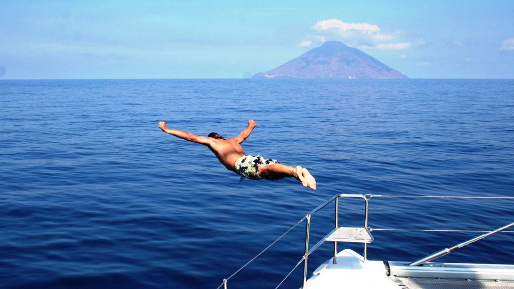 Ombre Blu, Diving off Deck, Italy