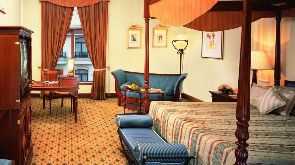 Oberoi Grand, Kolkata, India