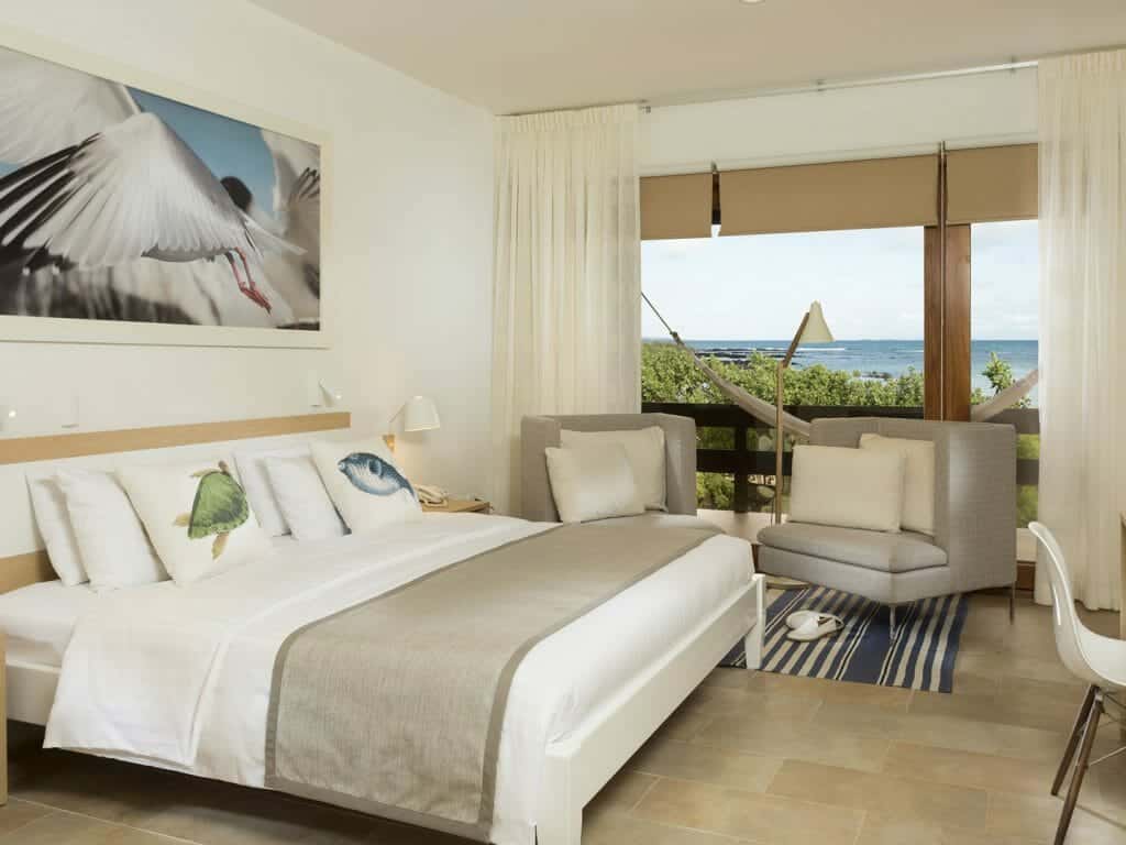 Suites (ocean view), Finch Bay Hotel, Santa Cruz Island, GPS