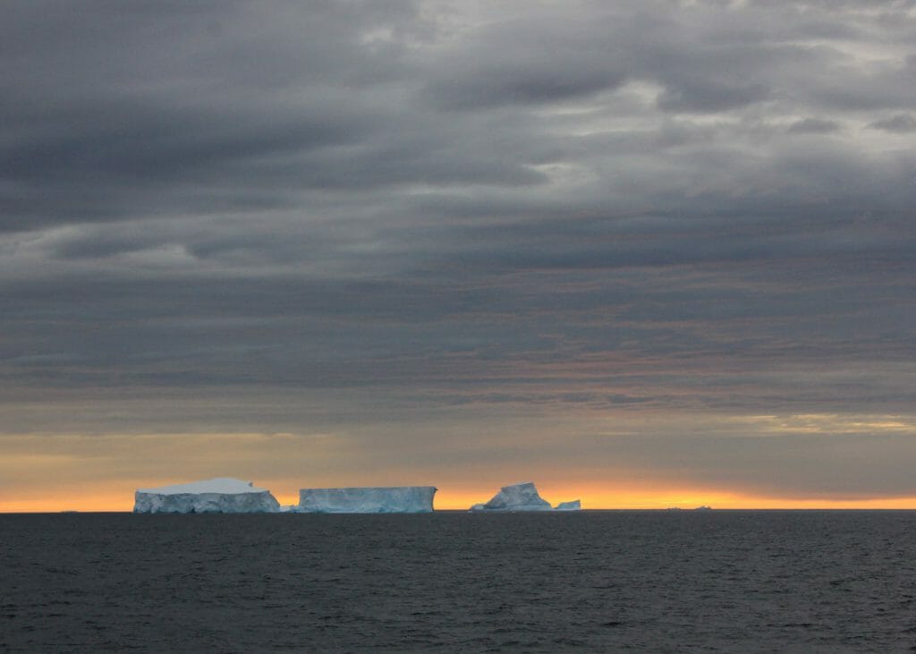 Sunset & icebergs, Antarctica