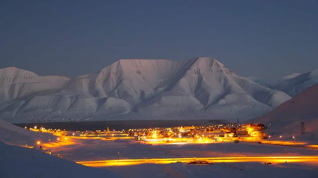 Longyearbyen by night, Spitsbergen