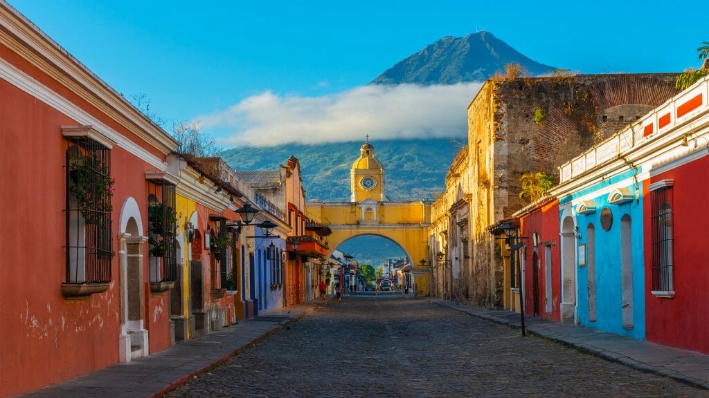 Santa Catalina Arch, Antigua, Agua Volcano, Guatemala