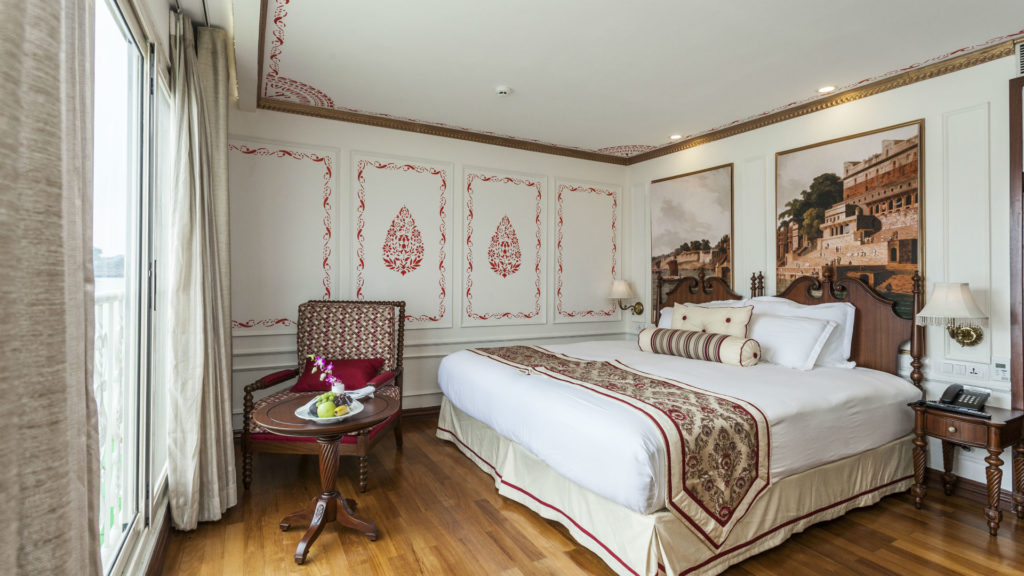 Colonial Suite, Ganges Voyager, India