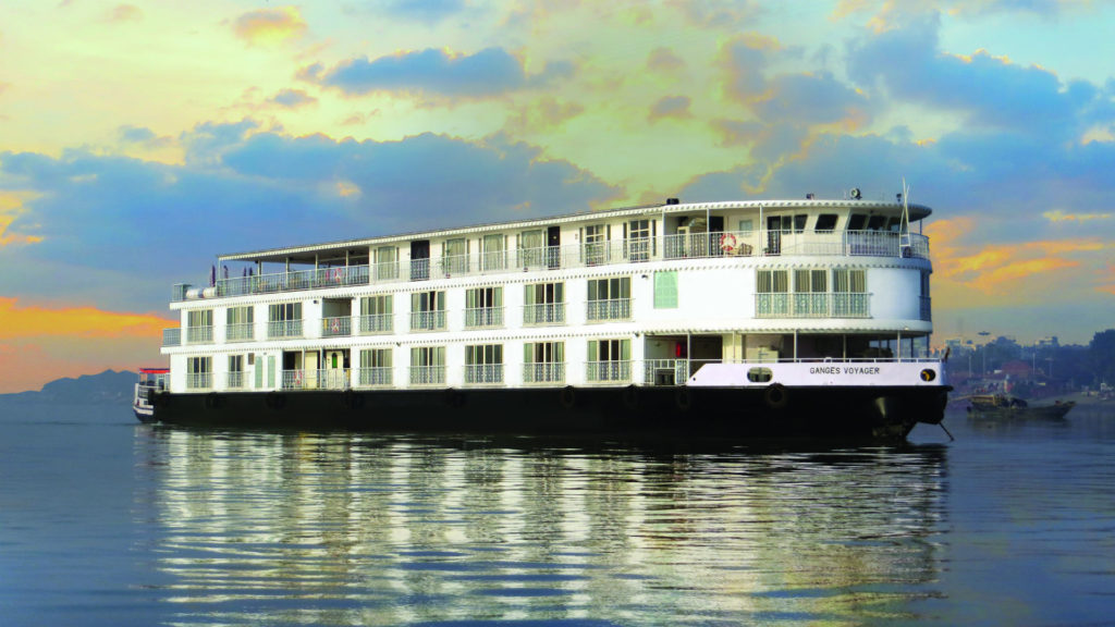 Exterior, Ganges Voyager, India