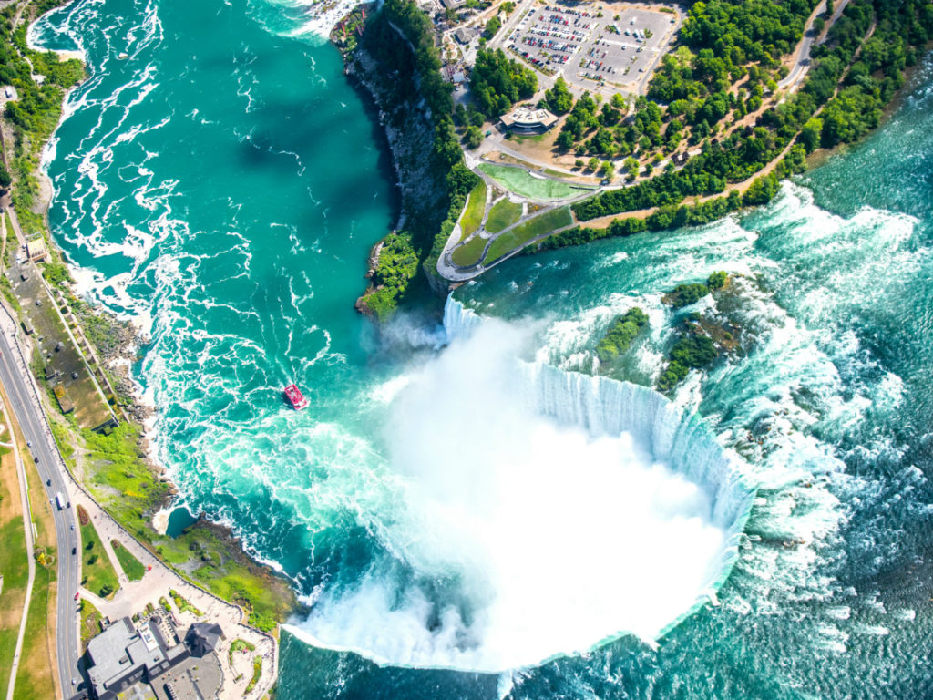 Niagara Falls,  Canada, Eastern Cities and Niagara