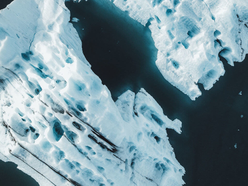 Icebergs from above