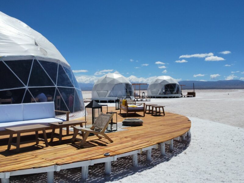 Pristine Salinas Grandes, Exterior of domes