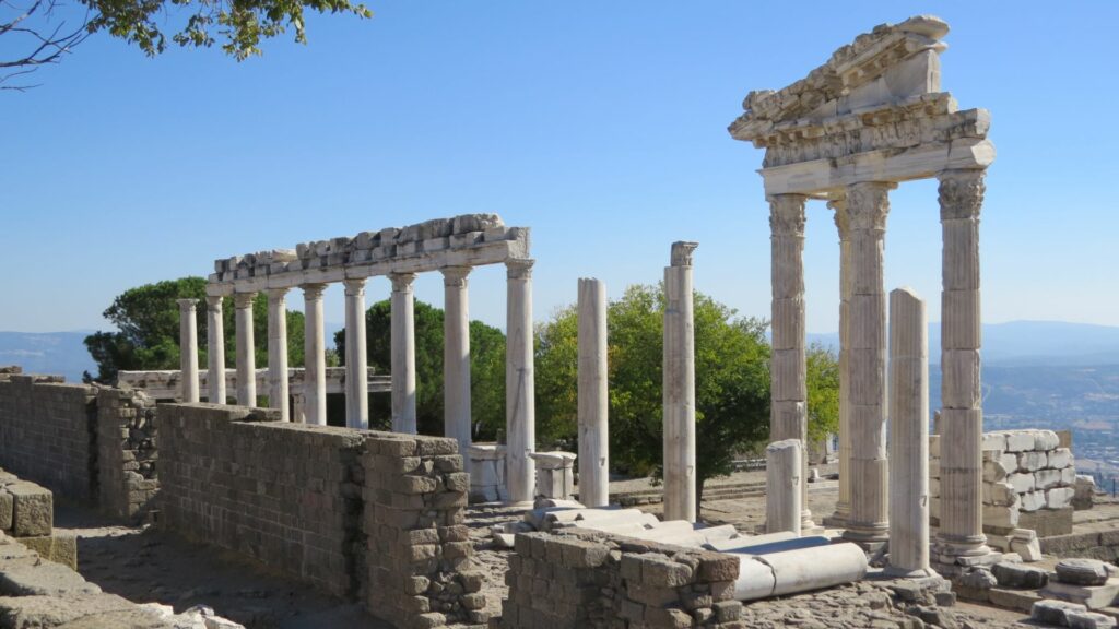 Acropolis Temple Pillars, Pergamon, Turkey