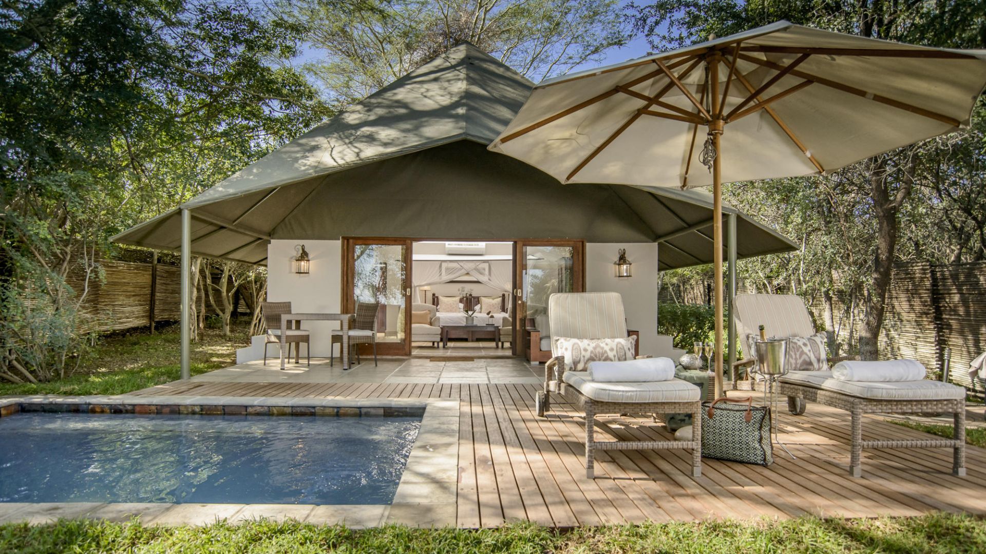 Savanna Lodge - Sabi Sands Reserve, South Africa