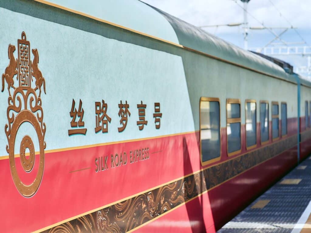 Golden Eagle Train, China