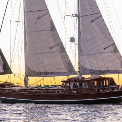 Carpe Diem 7, Gulet, Sailing with 3 sails up, Croatia