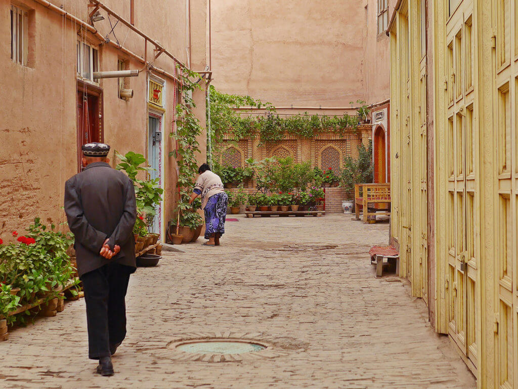 Street view old man