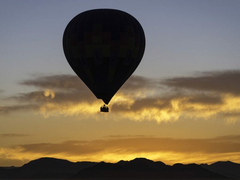 Balloon at dawn, Sossusvlei, Namibia
