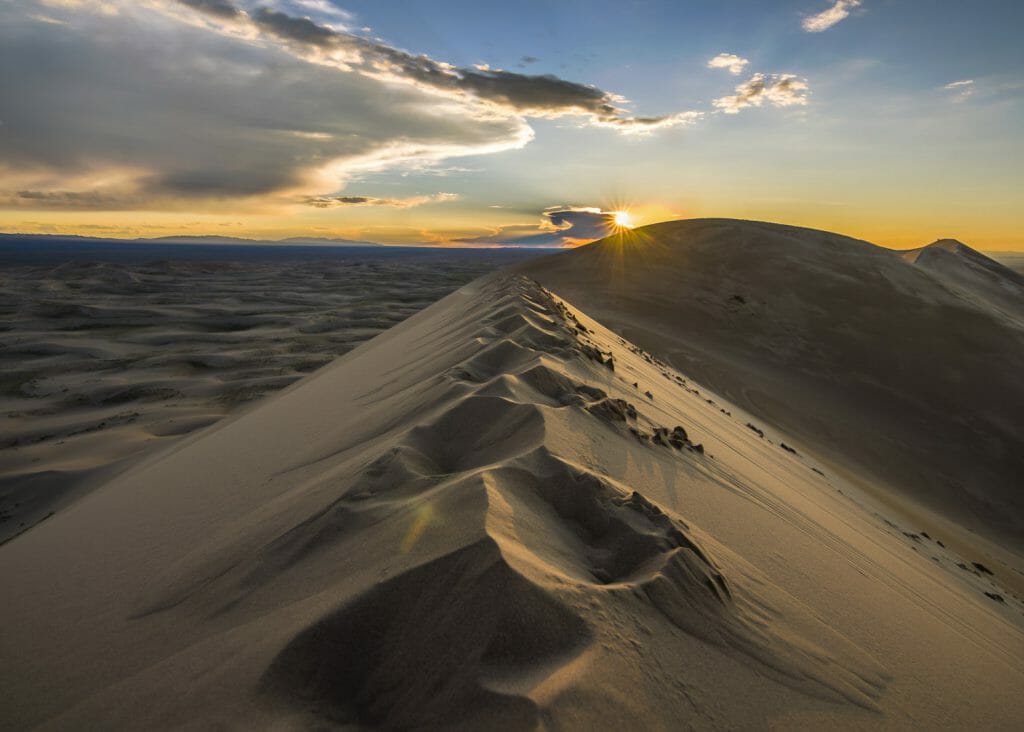 Sand dune, Gobi Desert, Khongol Sands