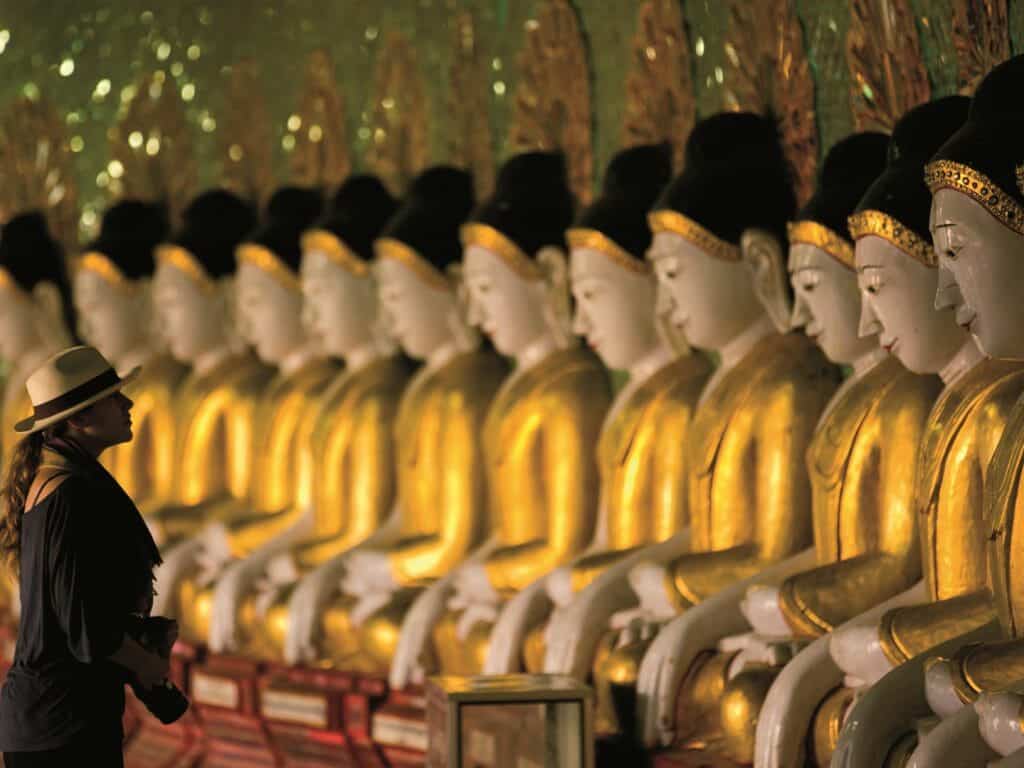 Irrawaddy River, Road to Mandalay, Myanmar