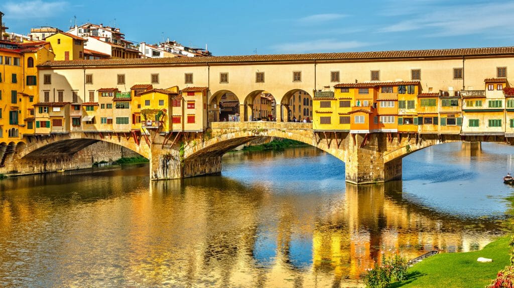 Ponte Vecchio, Arno River, Florence, Italy