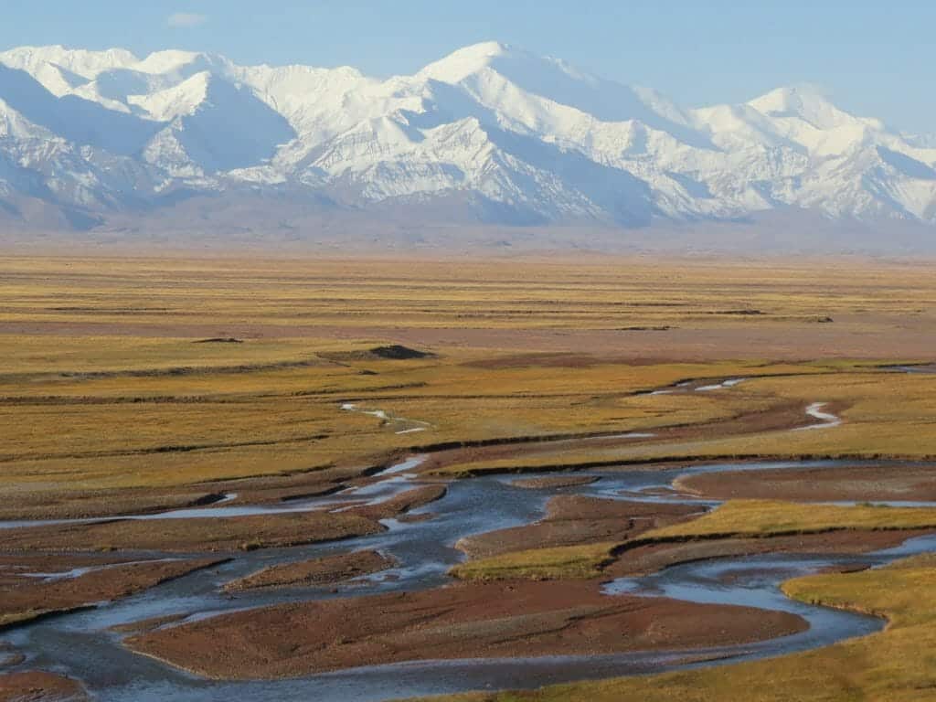 Scenery on road between Sary Tash and Irkeshtam border, southern Kyrgyzstan