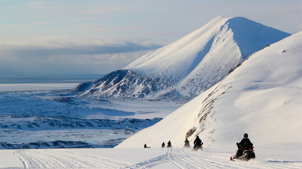 Snowmobiling, Longyearbyen, Spitsbergen, Svalbard