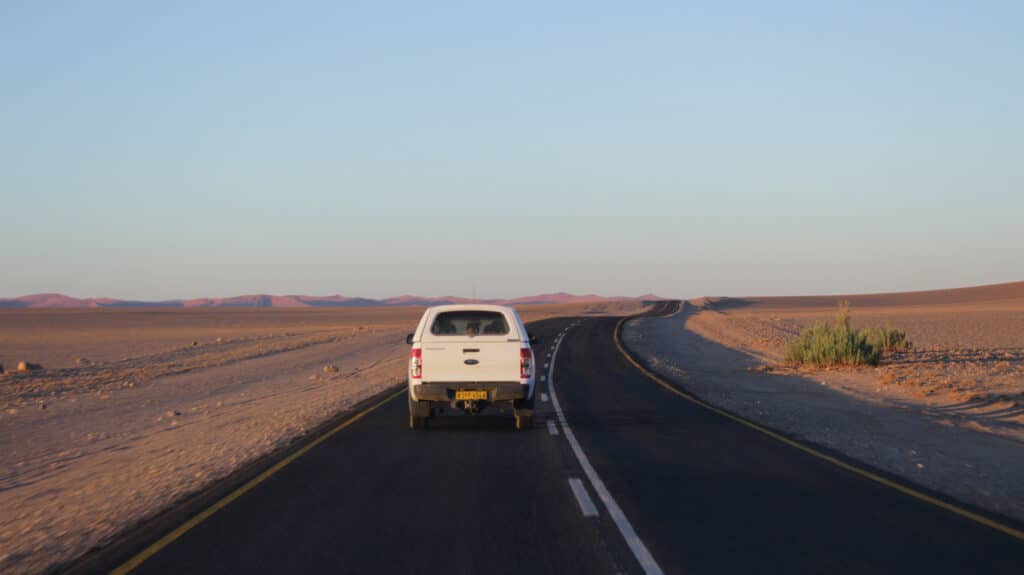 driving, Sossusvlie, Namibia